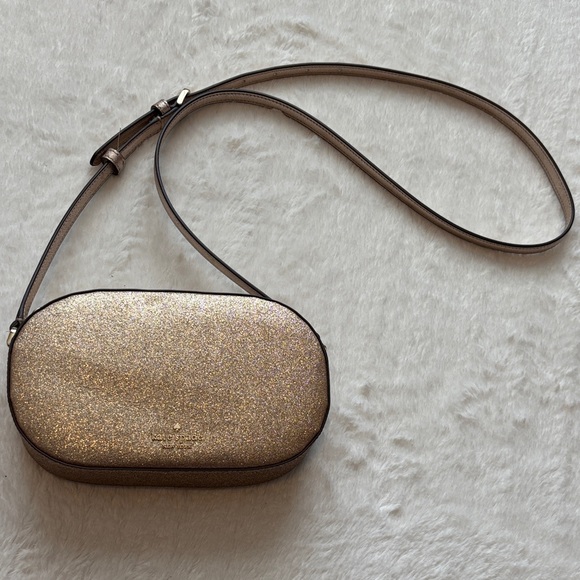 kate spade Handbags - Kate Spade Elegant Gold Glitter Crossbody Bag/ Camera Bag